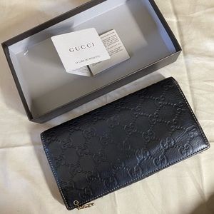 Gucci wallet.